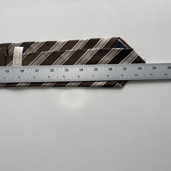 MICHAEL KORS MEN’S TIE BROWN WITH GOLD WHITE STRIPES 100% SILK 3.5 X 59 Corpcore - Picture 6 of 7